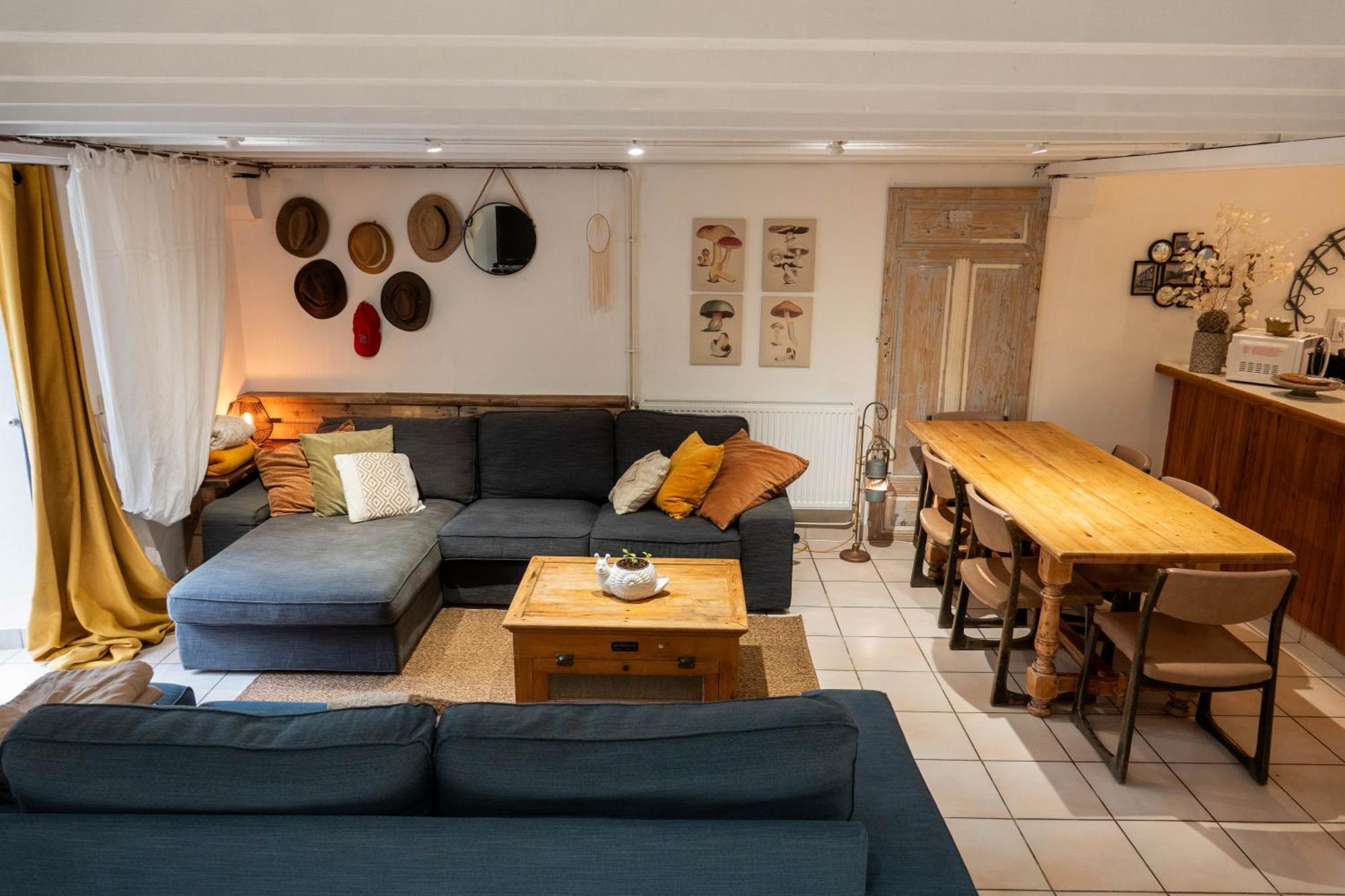 Rives De Bourges Apartment Burzet Екстериор снимка